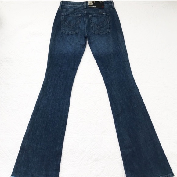 William Rast distressed jeans - Picture 3 of 4